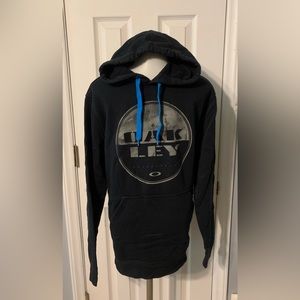 Mens Oakley hoodie medium